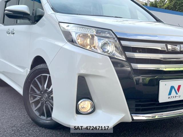 Toyota NOAH 2014-06 7798257-12