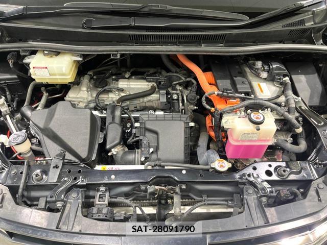 Toyota NOAH 2019-08 7798416-18