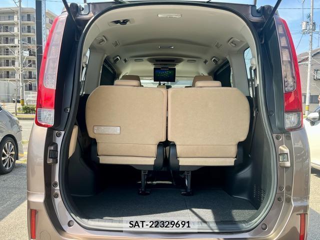 Toyota NOAH 2014-04 7798441-15