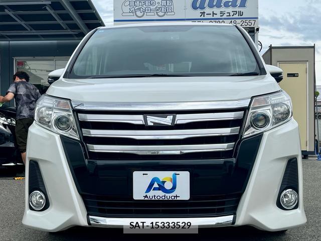 Toyota NOAH 2016-01 7798450-1