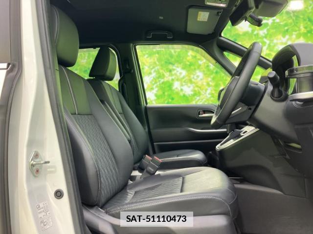 Toyota NOAH 2023-12 7798860-3