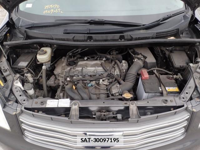 Toyota NOAH 2012-06 7798890-5