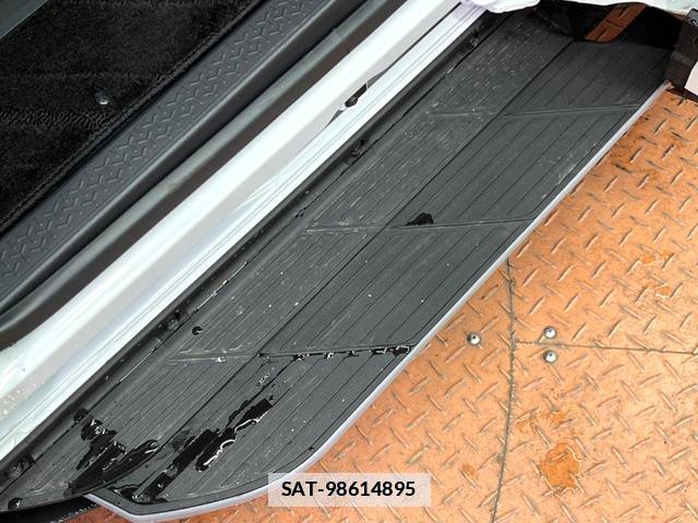 Toyota NOAH 2026-02 7799098-3