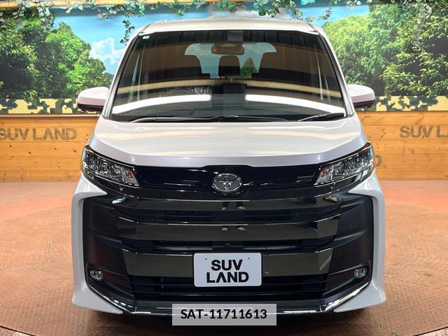 Toyota NOAH 2026-04 7799099-15