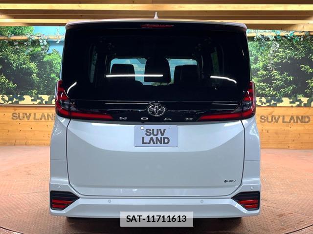 Toyota NOAH 2026-04 7799099-16