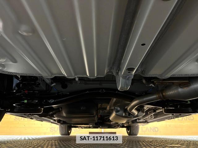 Toyota NOAH 2026-04 7799099-18