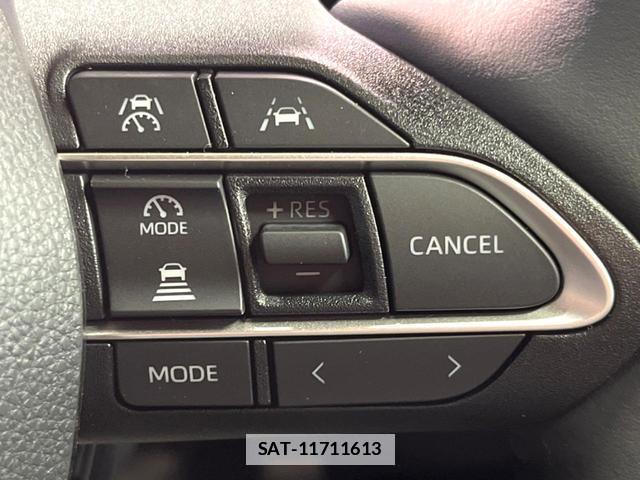Toyota NOAH 2026-04 7799099-5