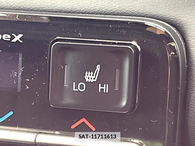Toyota NOAH 2026-04 7799099-7