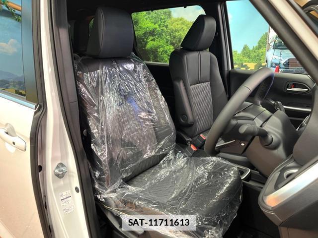 Toyota NOAH 2026-04 7799099-9