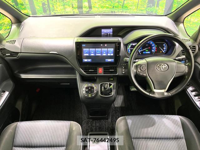Toyota NOAH 2016-05 7799167-1