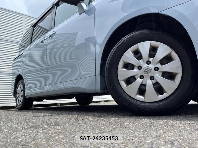 Toyota NOAH 2011-04 7799177-13