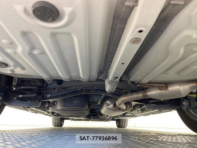 Toyota NOAH 2023-05 7799440-18