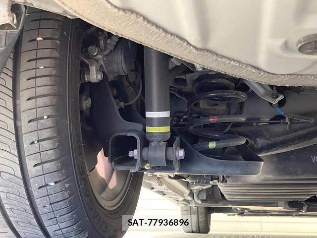 Toyota NOAH 2023-05 7799440-19