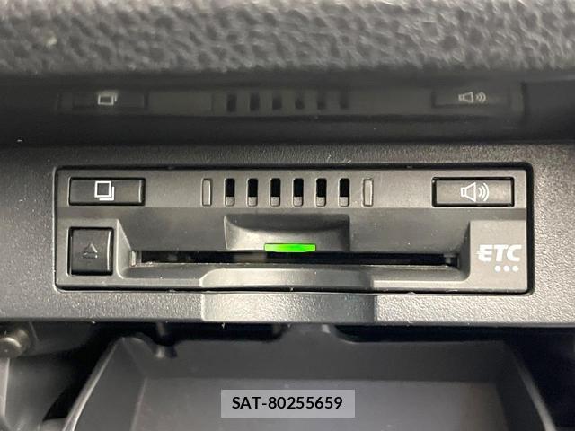 Toyota NOAH 2019-07 7799519-6