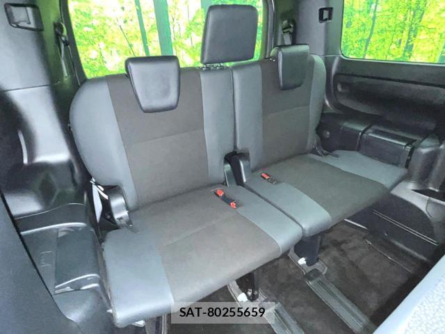 Toyota NOAH 2019-07 7799519-9