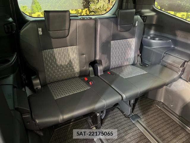 Toyota NOAH 2026-03 7799656-10