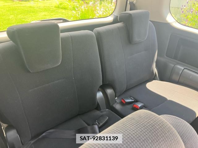 Toyota NOAH 2008-09 7799725-9
