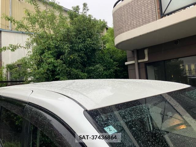 Toyota NOAH 2016-02 7799758-7