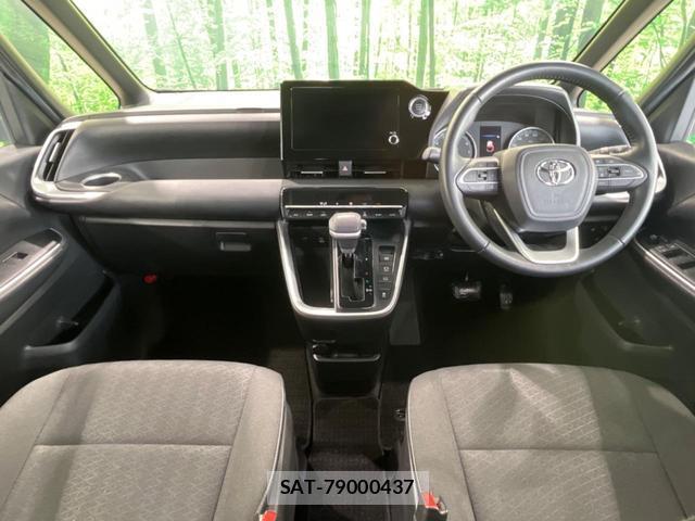 Toyota NOAH 2023-06 7799873-1