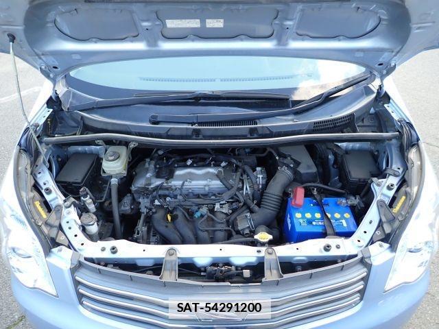 Toyota NOAH 2013-06 7799987-17