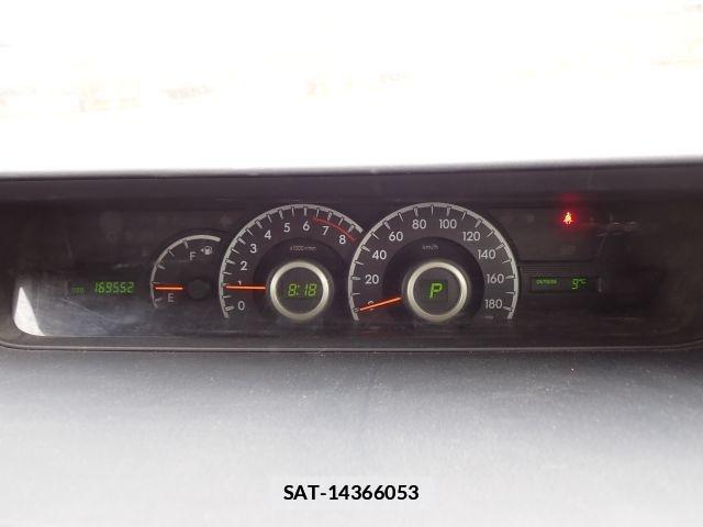 Toyota NOAH 2012-12 7799990-17