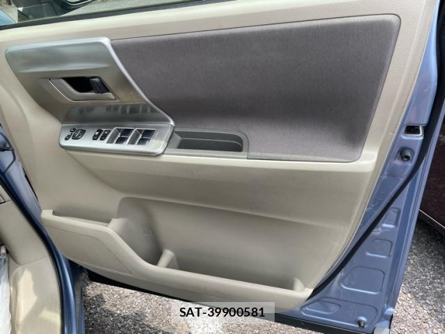 Toyota NOAH 2009-04 7800017-16