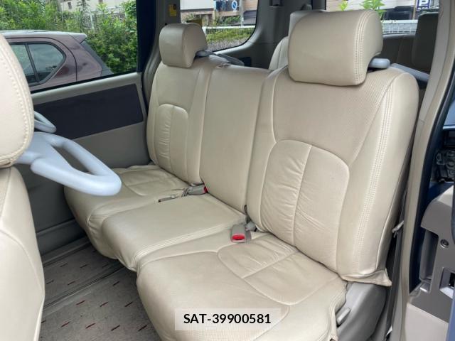 Toyota NOAH 2009-04 7800017-9