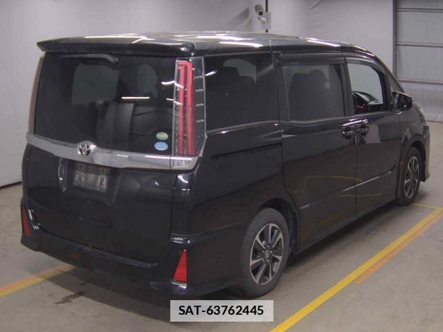Toyota NOAH 2017-09 7800170-1