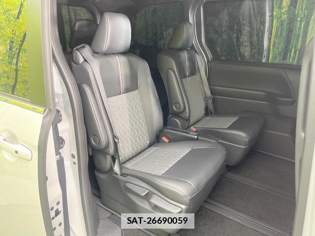 Toyota NOAH 2026-01 7800637-8