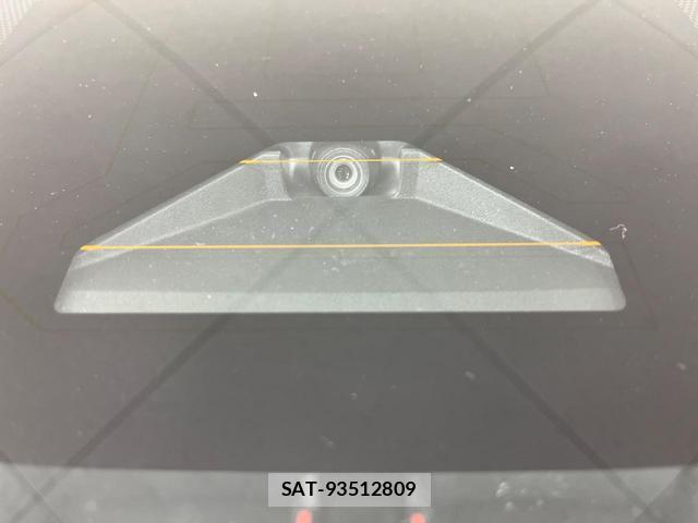 Toyota NOAH 2023-10 7801036-5