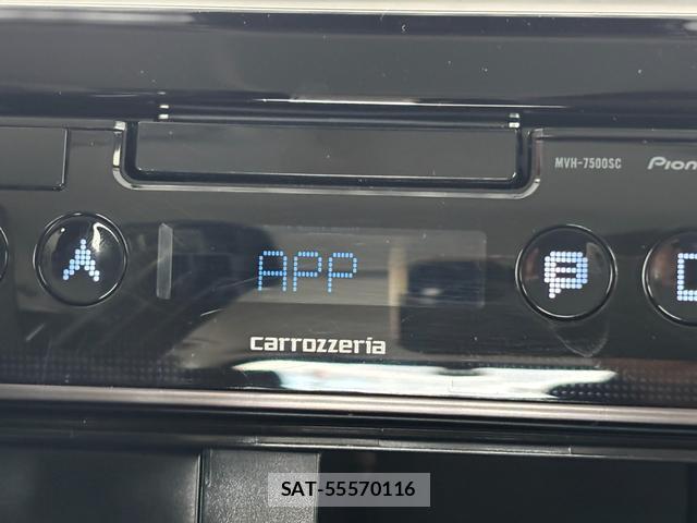 Toyota NOAH 2022-03 7801896-14