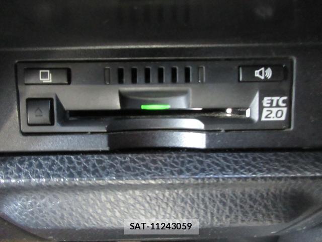 Toyota NOAH 2019-01 7802206-10