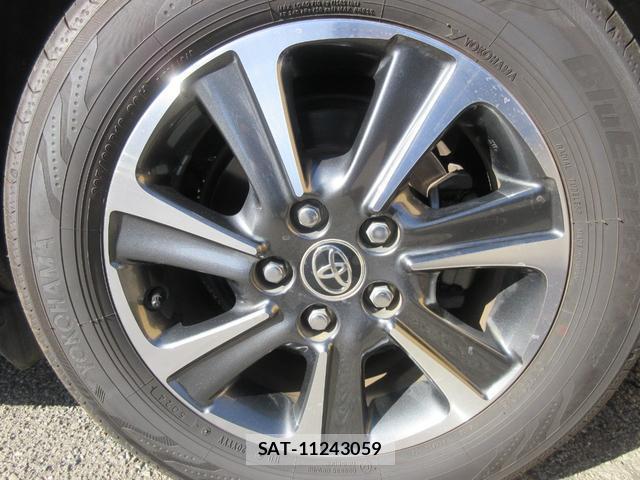 Toyota NOAH 2019-01 7802206-15