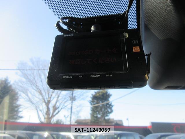 Toyota NOAH 2019-01 7802206-9