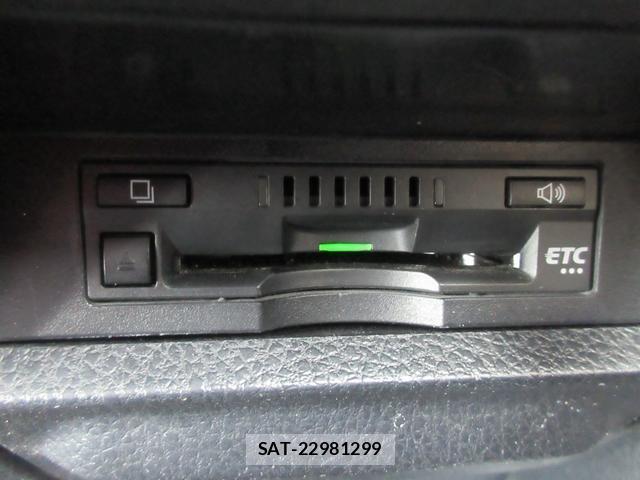 Toyota NOAH 2018-08 7802207-11
