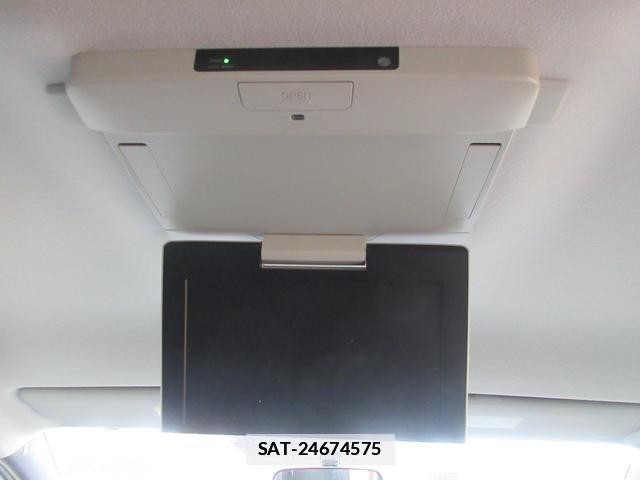 Toyota NOAH 2016-02 7802225-4