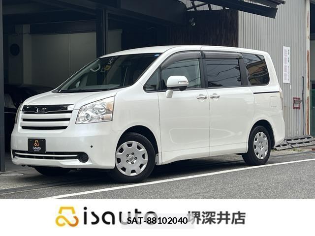 Toyota NOAH 2010-03 7802583-0