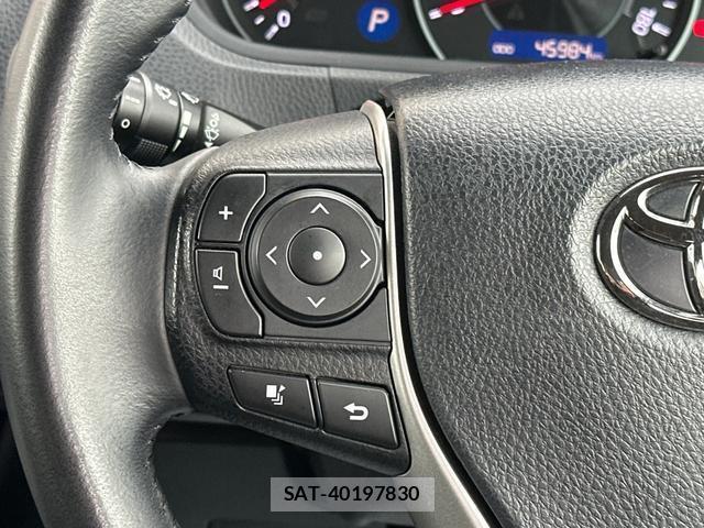 Toyota NOAH 2021-03 7802811-17