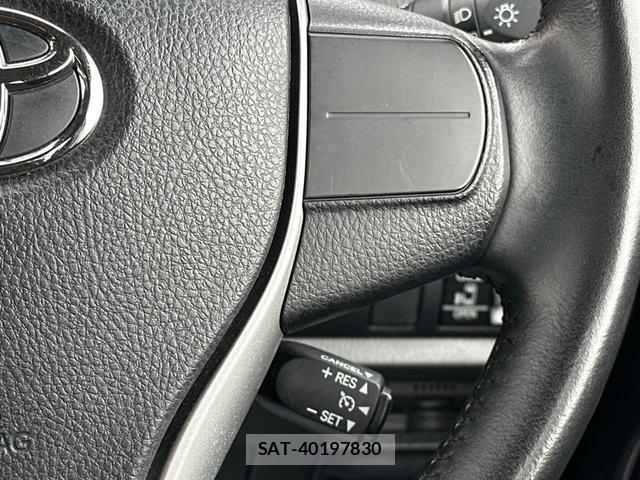 Toyota NOAH 2021-03 7802811-18