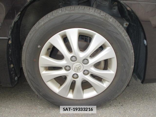 Toyota NOAH 2012-02 7803313-8