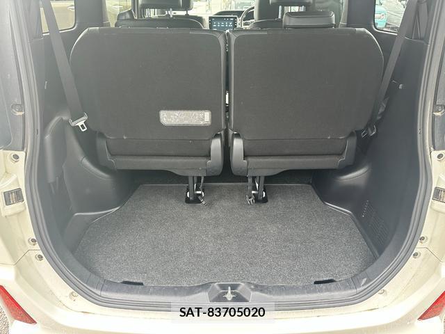 Toyota NOAH 2018-03 7803551-15