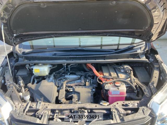 Toyota NOAH 2014-11 7803625-16