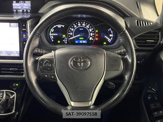 Toyota NOAH 2018-09 7803744-11