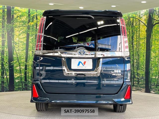 Toyota NOAH 2018-09 7803744-15