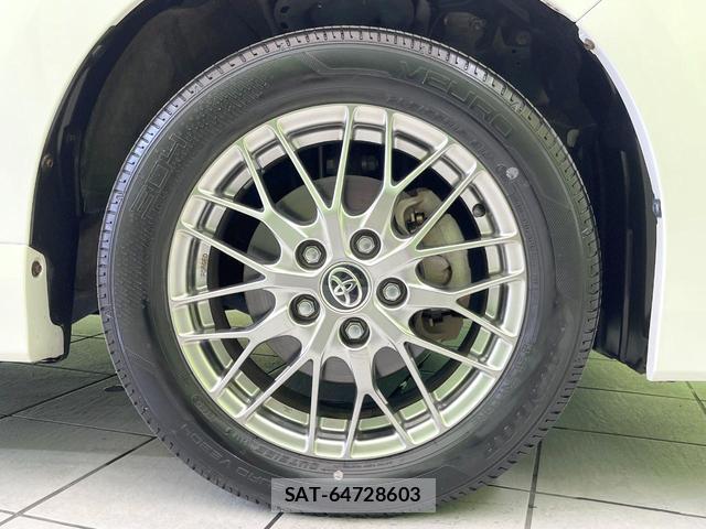 Toyota NOAH 2019-05 7803923-13