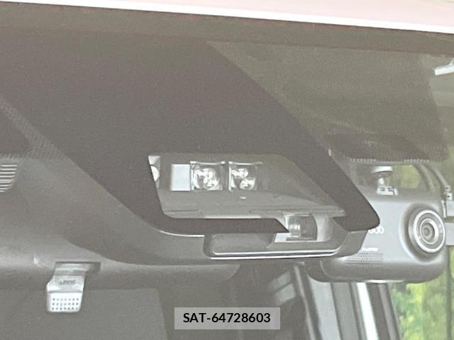 Toyota NOAH 2019-05 7803923-5