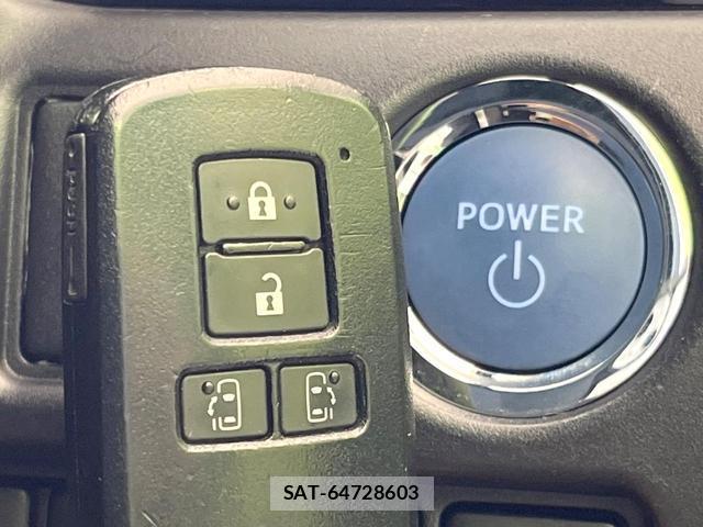 Toyota NOAH 2019-05 7803923-6
