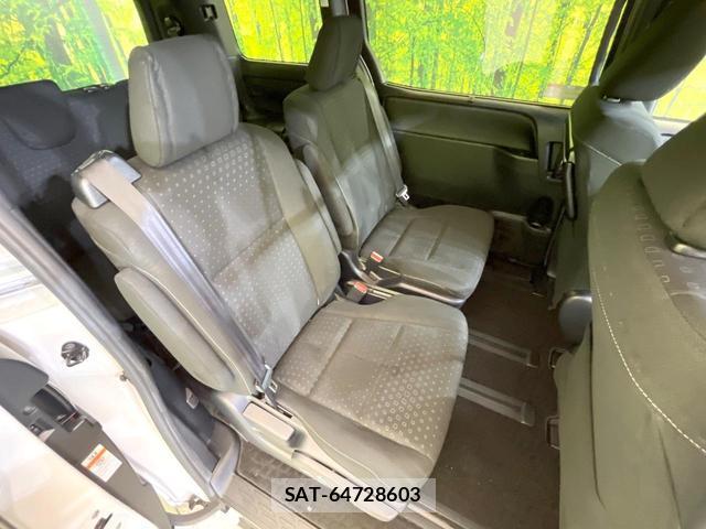 Toyota NOAH 2019-05 7803923-8