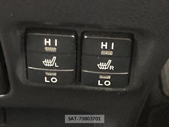 Toyota NOAH 2014-11 7804130-8