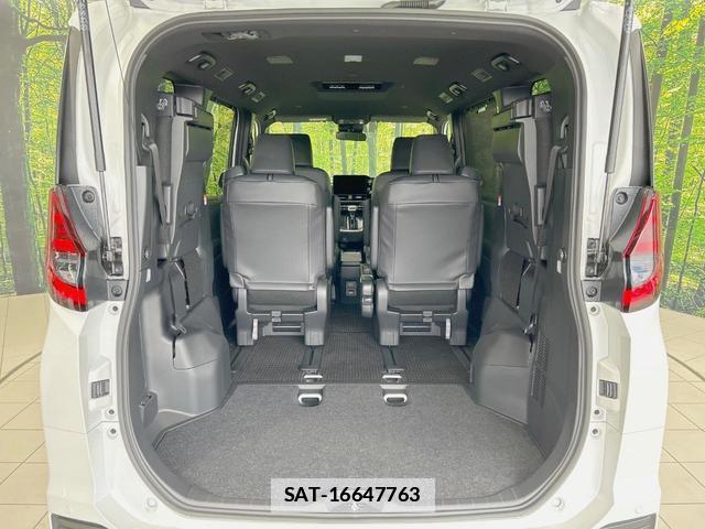Toyota NOAH 2026-02 7804405-10